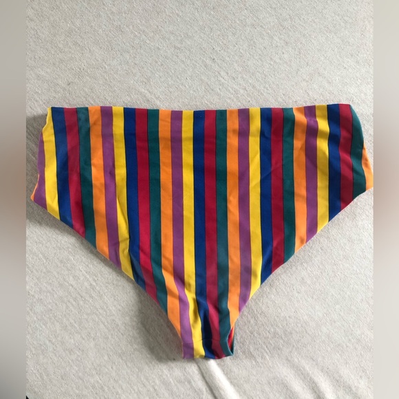 Skinny dip Two piece set - Picture 5 of 5